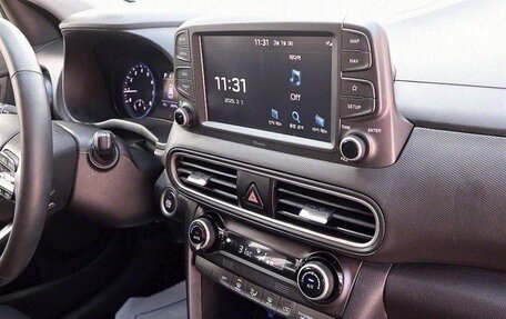Hyundai Kona I, 2020 год, 1 759 000 рублей, 12 фотография