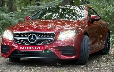 Mercedes-Benz E-Класс, 2018 год, 3 530 000 рублей, 5 фотография