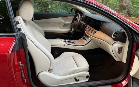 Mercedes-Benz E-Класс, 2018 год, 3 530 000 рублей, 19 фотография