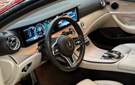 Mercedes-Benz E-Класс, 2018 год, 3 530 000 рублей, 21 фотография