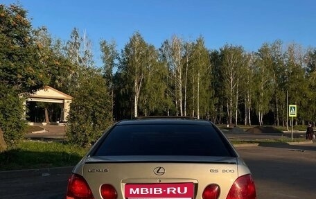 Lexus GS II рестайлинг, 2002 год, 780 000 рублей, 5 фотография