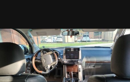 Toyota Land Cruiser Prado 150 рестайлинг 2, 2010 год, 3 200 000 рублей, 17 фотография