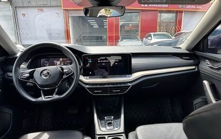 Skoda Octavia IV, 2021 год, 1 676 000 рублей, 10 фотография