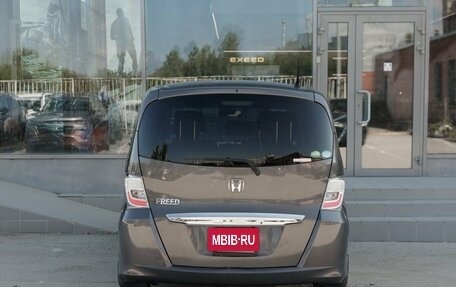 Honda Freed I, 2014 год, 1 220 000 рублей, 6 фотография