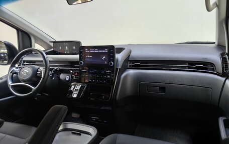Hyundai Staria, 2021 год, 4 729 000 рублей, 15 фотография