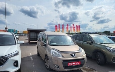 Peugeot Partner II рестайлинг 2, 2010 год, 780 000 рублей, 1 фотография