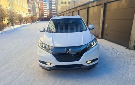 Honda Vezel, 2014 год, 1 600 000 рублей, 1 фотография