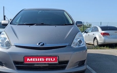 Toyota Wish II, 2005 год, 700 000 рублей, 1 фотография
