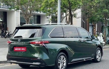 Toyota Sienna, 2021 год, 3 774 333 рублей, 3 фотография