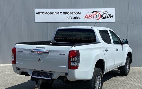Mitsubishi L200 IV рестайлинг, 2019 год, 2 030 000 рублей, 7 фотография