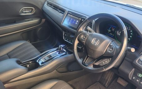 Honda Vezel, 2014 год, 1 600 000 рублей, 2 фотография