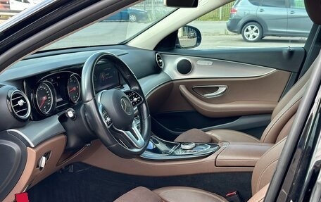 Mercedes-Benz E-Класс, 2018 год, 2 850 000 рублей, 18 фотография