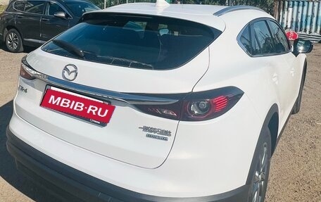 Mazda CX-4, 2023 год, 2 800 000 рублей, 3 фотография