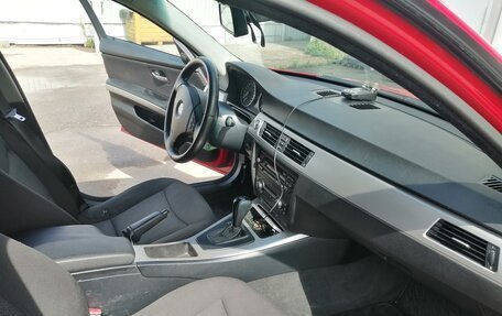 BMW 3 серия, 2005 год, 790 000 рублей, 13 фотография