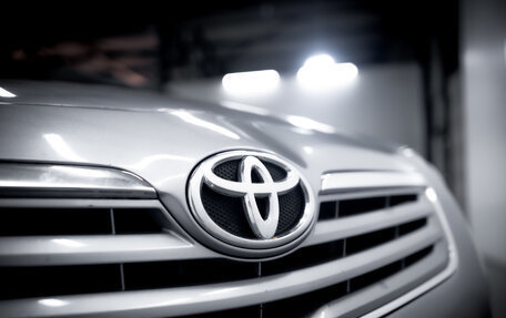 Toyota Avensis III рестайлинг, 2007 год, 795 000 рублей, 9 фотография