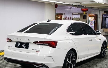 Skoda Octavia IV, 2021 год, 1 893 000 рублей, 4 фотография