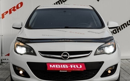 Opel Astra J, 2013 год, 780 000 рублей, 2 фотография