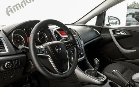 Opel Astra J, 2013 год, 780 000 рублей, 11 фотография