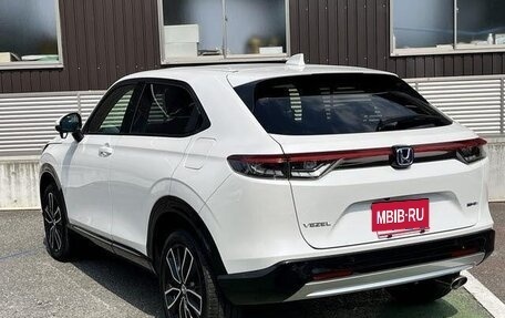 Honda Vezel, 2022 год, 1 650 888 рублей, 6 фотография