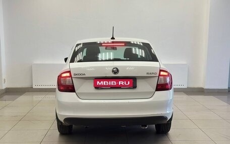 Skoda Rapid I, 2016 год, 850 000 рублей, 6 фотография