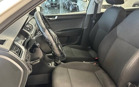 Skoda Rapid I, 2016 год, 850 000 рублей, 18 фотография