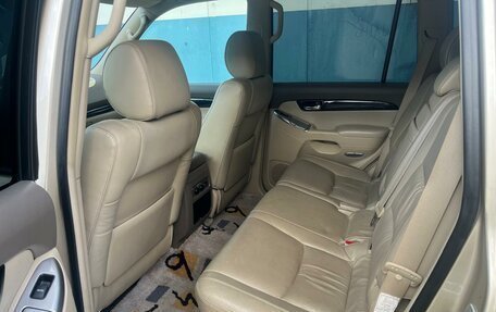 Toyota Land Cruiser Prado 120 рестайлинг, 2007 год, 3 200 000 рублей, 10 фотография