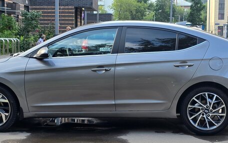 Hyundai Elantra VI рестайлинг, 2019 год, 1 800 000 рублей, 8 фотография