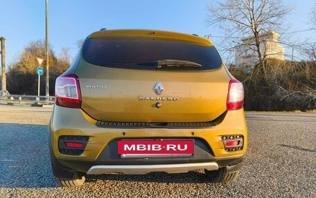 Renault Sandero II рестайлинг, 2015 год, 890 000 рублей, 7 фотография
