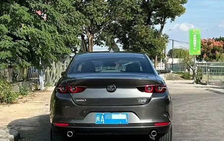 Mazda 3, 2021 год, 1 500 000 рублей, 3 фотография