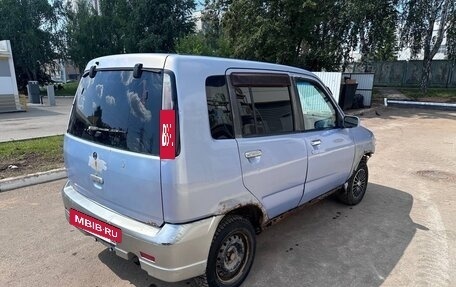 Nissan Cube II, 2001 год, 99 000 рублей, 3 фотография