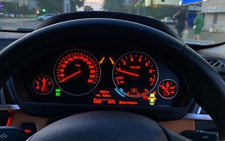 BMW 3 серия, 2018 год, 1 850 000 рублей, 10 фотография
