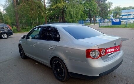 Volkswagen Jetta VI, 2010 год, 570 000 рублей, 4 фотография