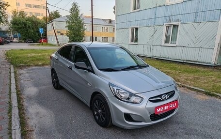 Hyundai Solaris II рестайлинг, 2014 год, 980 000 рублей, 3 фотография
