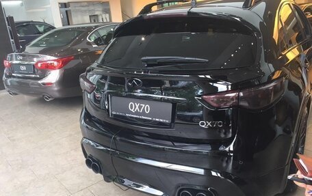 Infiniti QX70, 2015 год, 3 700 000 рублей, 2 фотография
