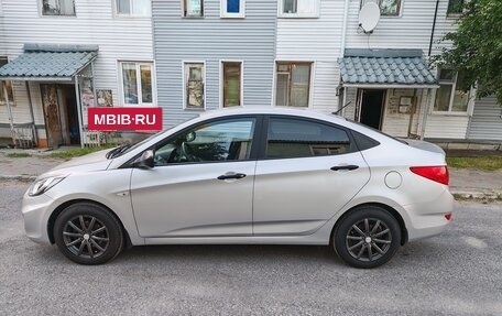 Hyundai Solaris II рестайлинг, 2014 год, 980 000 рублей, 8 фотография