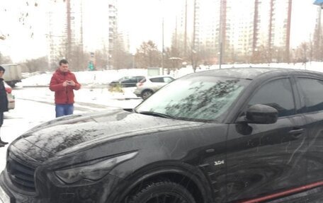 Infiniti QX70, 2015 год, 3 700 000 рублей, 9 фотография