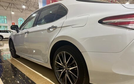 Toyota Camry, 2021 год, 3 180 000 рублей, 8 фотография