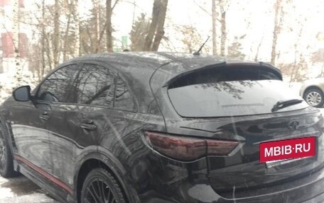 Infiniti QX70, 2015 год, 3 700 000 рублей, 10 фотография