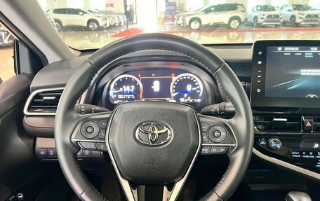 Toyota Camry, 2021 год, 3 180 000 рублей, 15 фотография