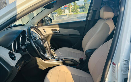 Chevrolet Cruze II, 2014 год, 950 000 рублей, 9 фотография