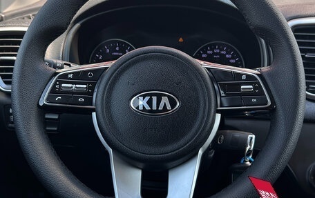 KIA Sportage IV рестайлинг, 2019 год, 1 890 000 рублей, 14 фотография