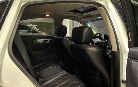 Infiniti FX II, 2012 год, 1 200 000 рублей, 16 фотография