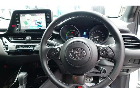 Toyota C-HR I рестайлинг, 2022 год, 2 000 888 рублей, 10 фотография