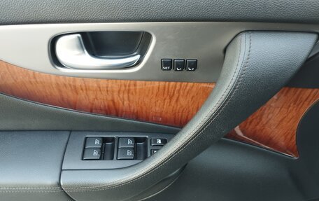 Infiniti QX70, 2016 год, 2 280 000 рублей, 11 фотография