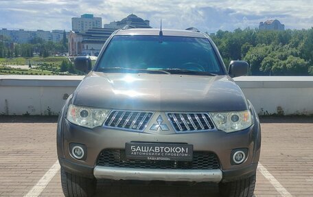 Mitsubishi Pajero Sport II рестайлинг, 2012 год, 1 455 000 рублей, 2 фотография