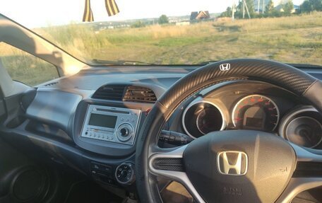 Honda Fit III, 2009 год, 720 000 рублей, 13 фотография