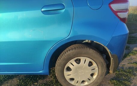 Honda Fit III, 2009 год, 720 000 рублей, 15 фотография