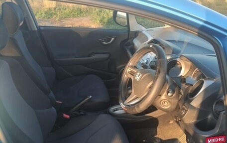 Honda Fit III, 2009 год, 720 000 рублей, 12 фотография