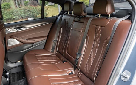 BMW 5 серия, 2021 год, 4 870 000 рублей, 15 фотография