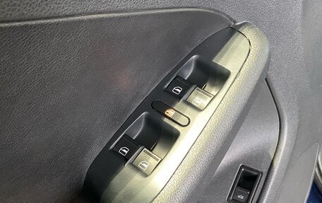 Volkswagen Jetta VI, 2011 год, 915 000 рублей, 15 фотография